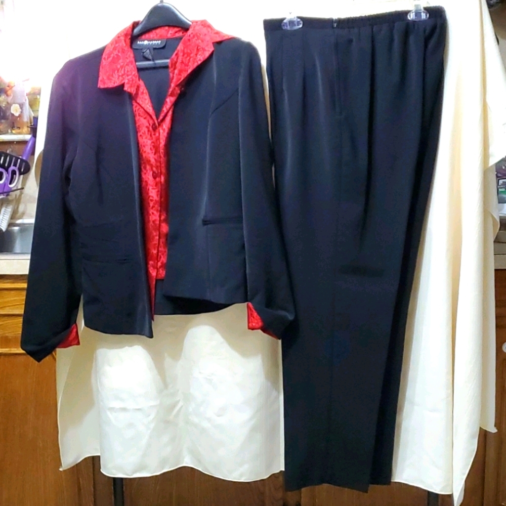 Womens 2pc Business Suit